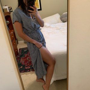 BR Classic Stripped Maxi Dress